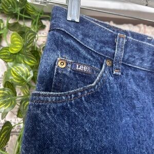vintage lee high waisted, straight leg Lee jeans - women’s classic fit denim